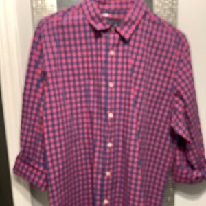 UNTUCKit shirt like new
